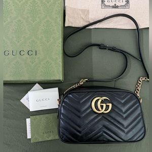 Gucci GG Marmont Small Shoulder Bag